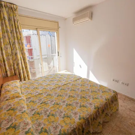 Ar Santa Anna Ii يوريت دي مار